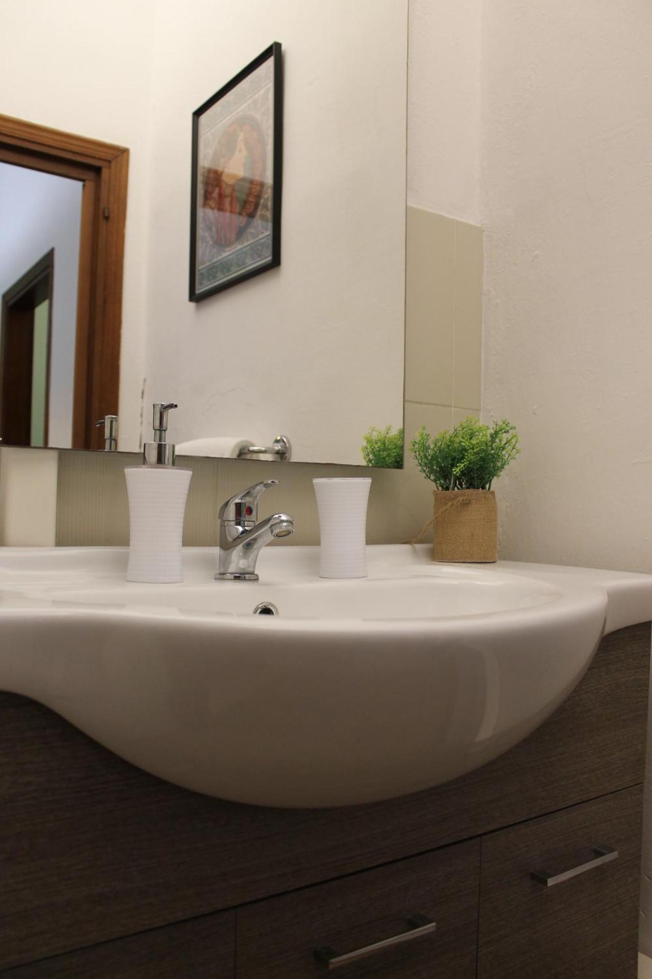 Residenza Duomo Apartment เวโรนา ภายนอก รูปภาพ